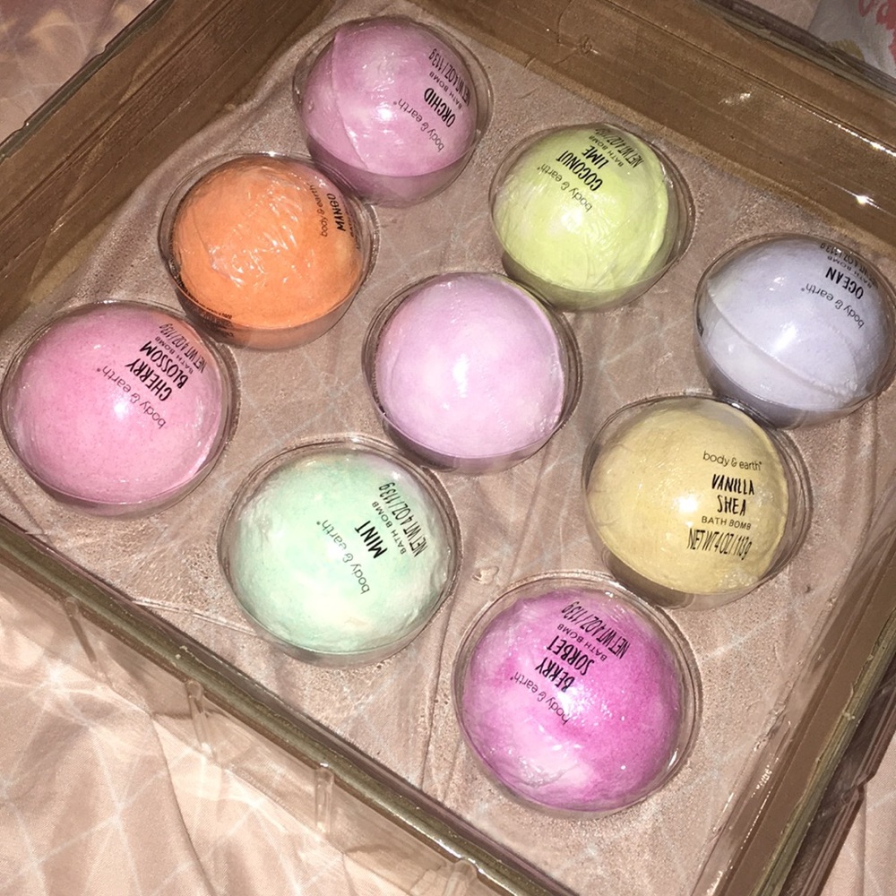 Bath bombs (9)